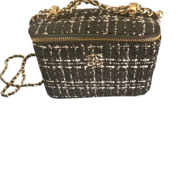Chanel Black Tweed Crossbody Bag. New In The Box. - Picture 2 of 14